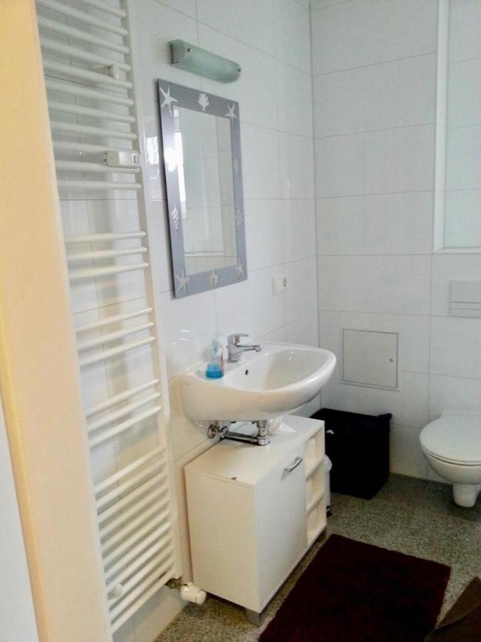 Ingrids Ferienwohnung Mit Balkon In Thiede Naehe See Зальцгиттер Экстерьер фото