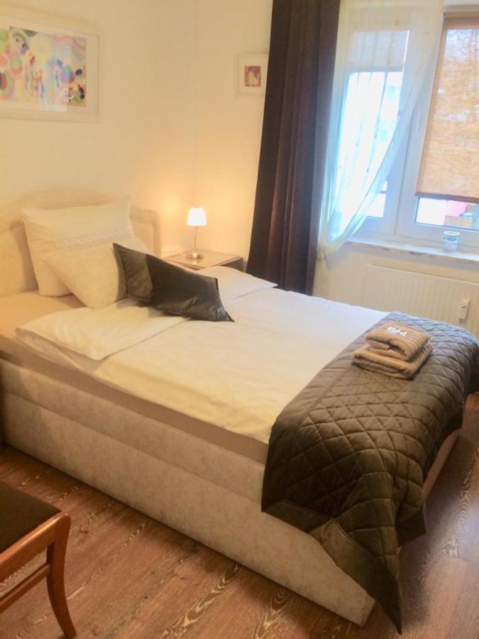 Ingrids Ferienwohnung Mit Balkon In Thiede Naehe See Зальцгиттер Экстерьер фото